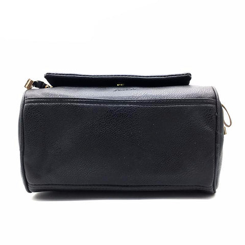 Women Fashioned Cross Body Bag