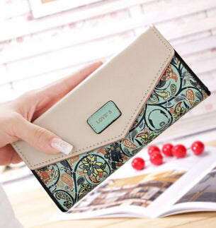Fashionable Love Wallet